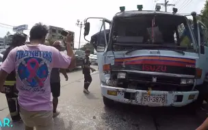 下载视频: 泰国消防员救援现场第一视角～全部都是高端牛逼货