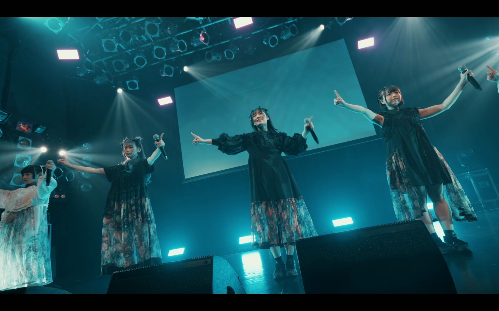 ray「秘密か91いたいよ」2023-5-3 at spotify o-west