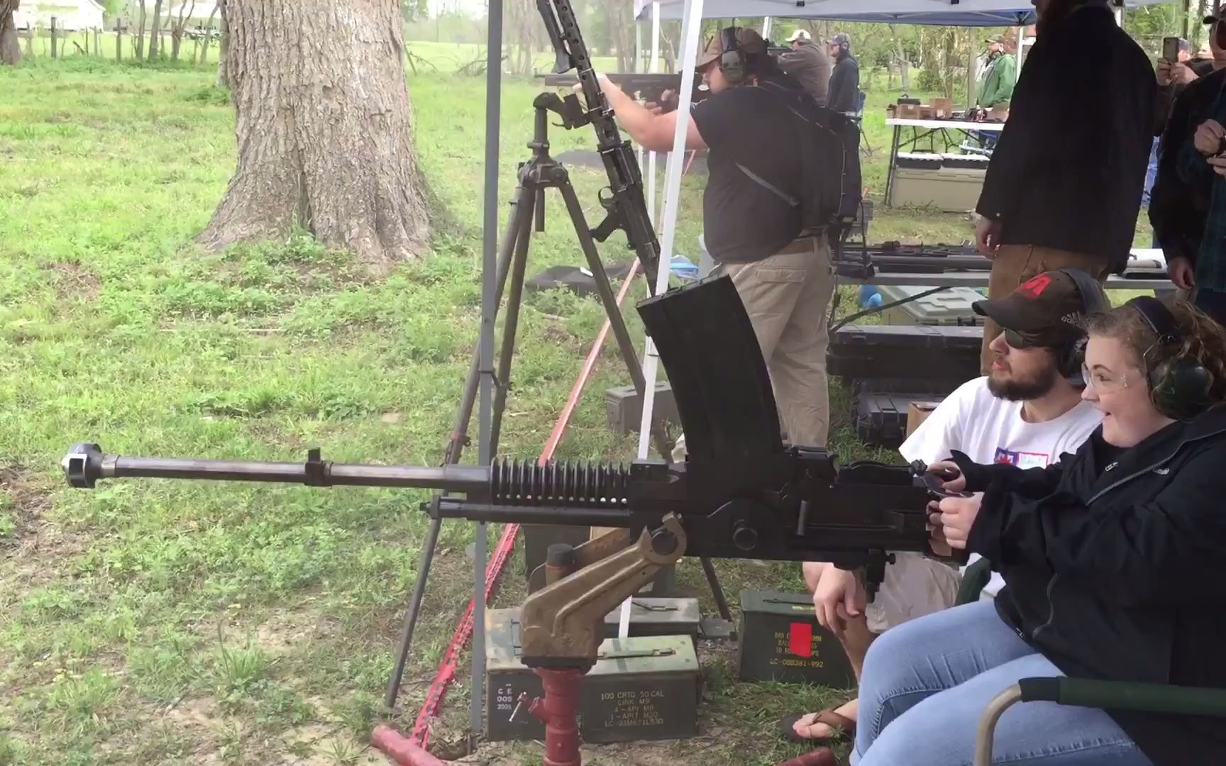 法国哈奇开斯重机枪50口径