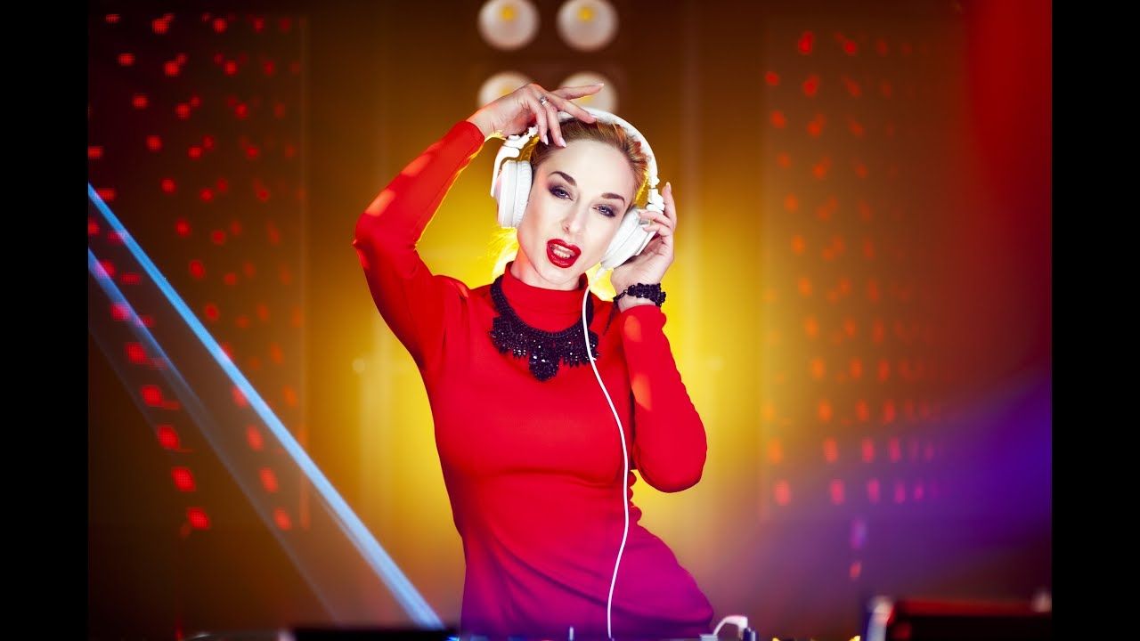 Eva Kari DJ Set Mi RUS Studio