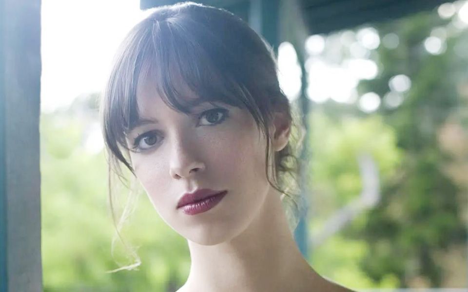 为艺术献身的女星—丽贝卡·豪尔 rebecca hall