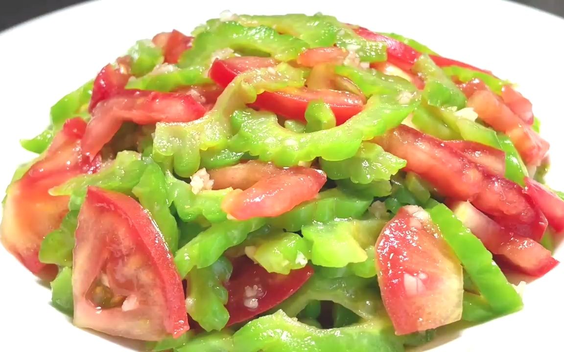 厨师长教你苦瓜拌西红柿家常做法,步骤详细,爽口开胃下酒又下饭_哔哩