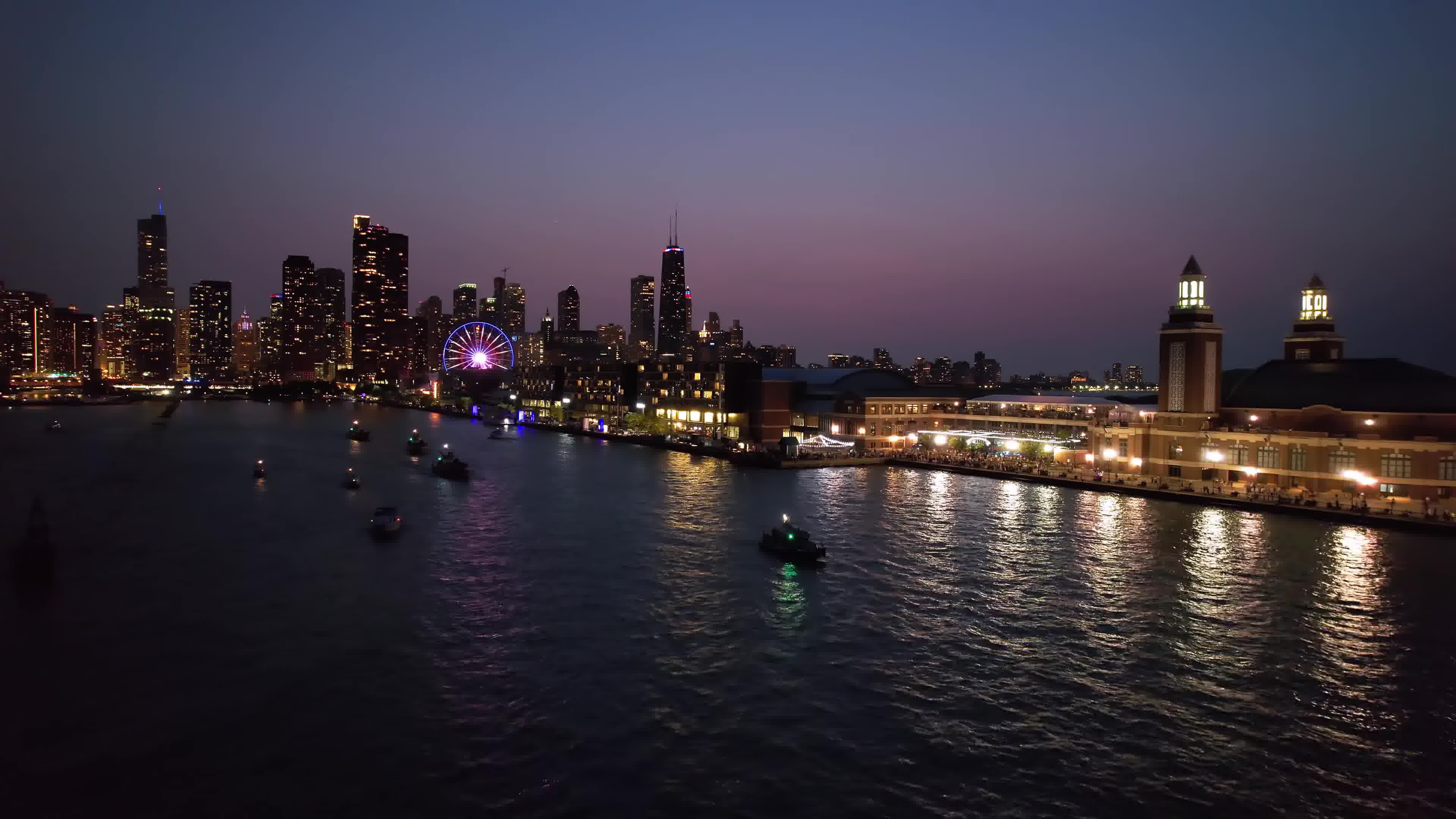 🇺🇸芝加哥,一座摩天大楼与湖畔风光交相辉映的