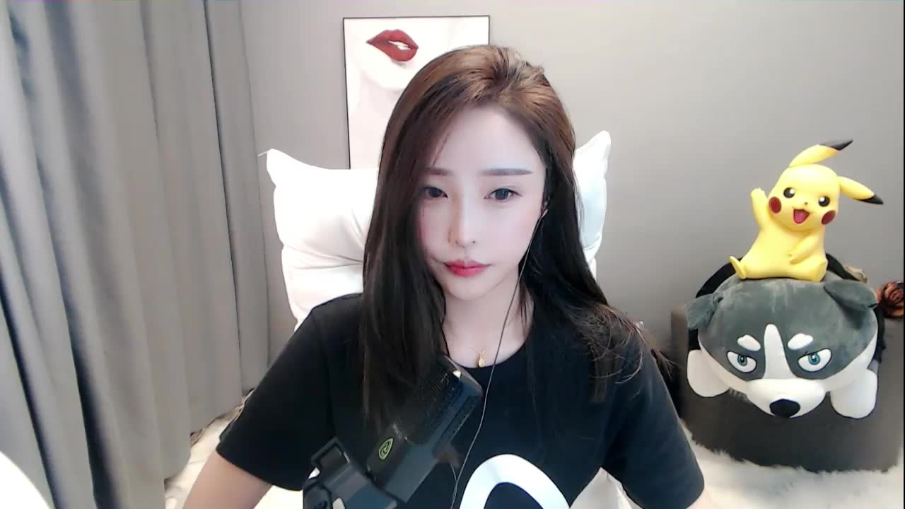 vivi小小酥 2019-06-28 21点场_哔哩哔哩 (゜-゜)つロ 干杯~-bilibili