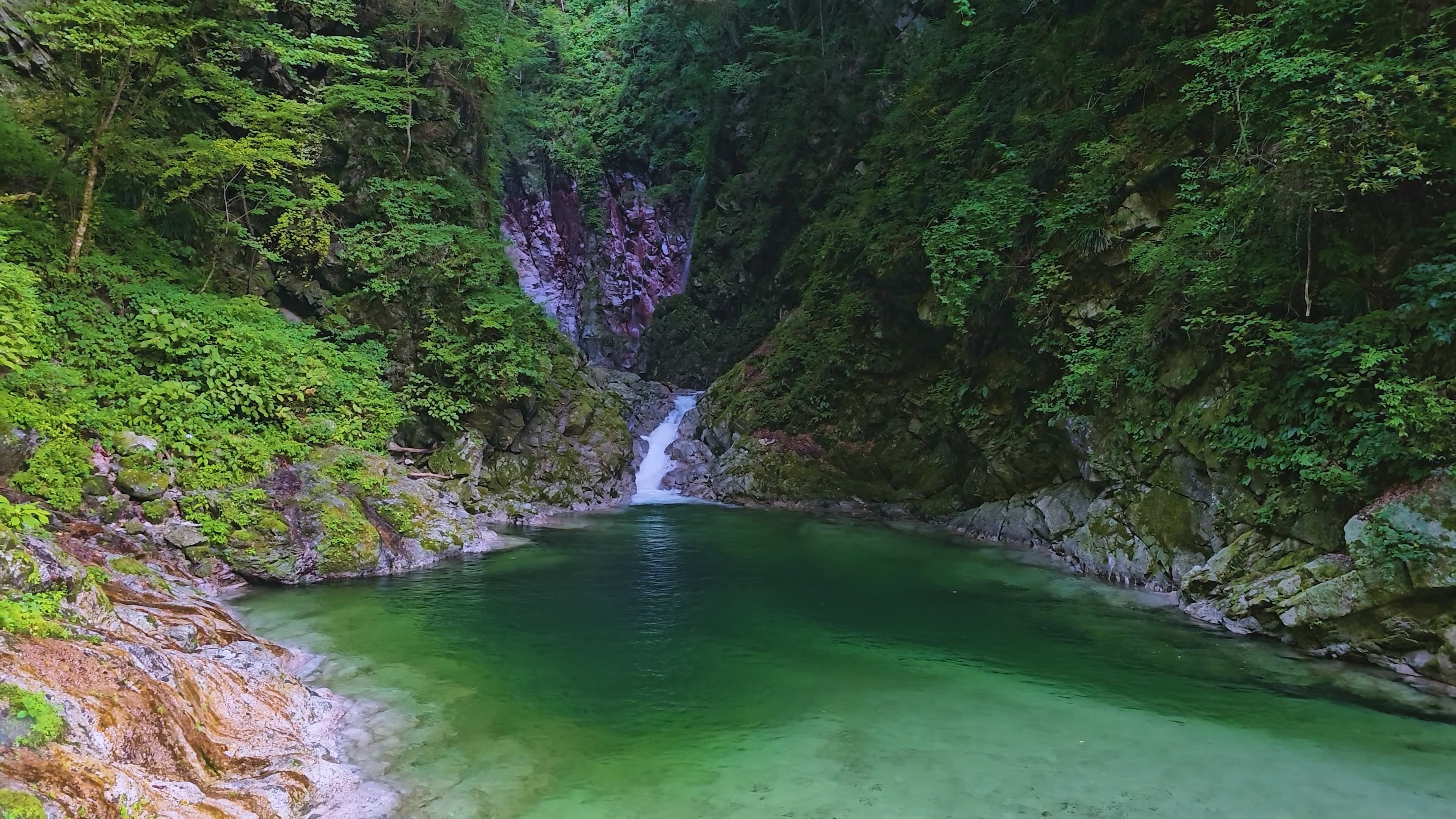 漫步日本・山梨县北斗市的小白川溪谷【4K HDR】哔哩哔哩bilibili