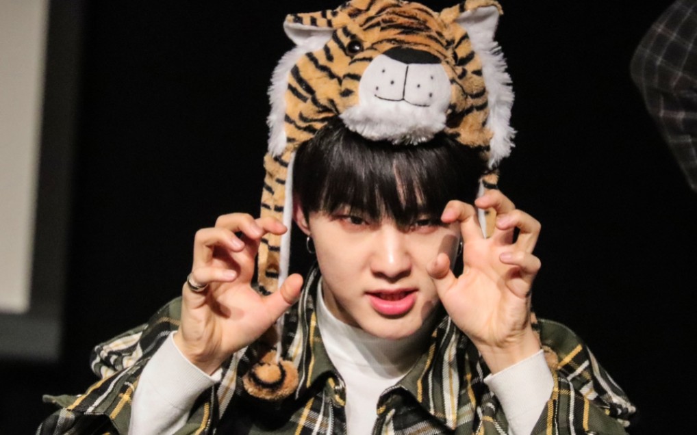 【seventeen】权首长hoshi的唱歌部分合集 以后有时间会继续发掘