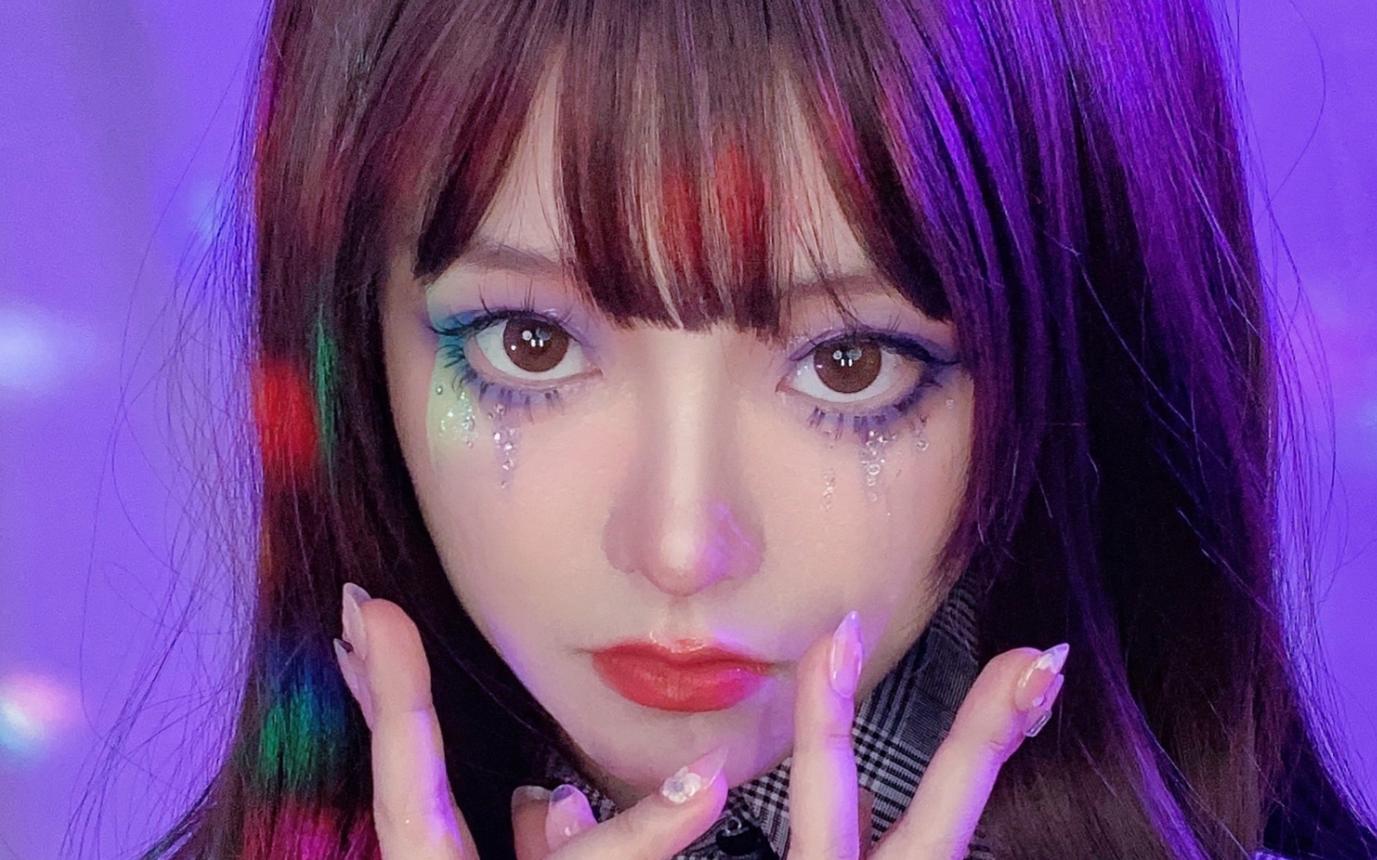 梦回2001,据说没有一个妈妈可以拒绝这个蹦迪妆