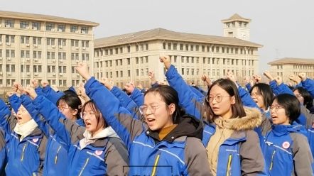 林州一中ⷦž—虑中学2024届高考百日冲刺誓师大会,功崇为志,我们志在必得,100天业广为勤,我们勤则不愧,100天我们追求卓越,我们超越自我!哔哩...