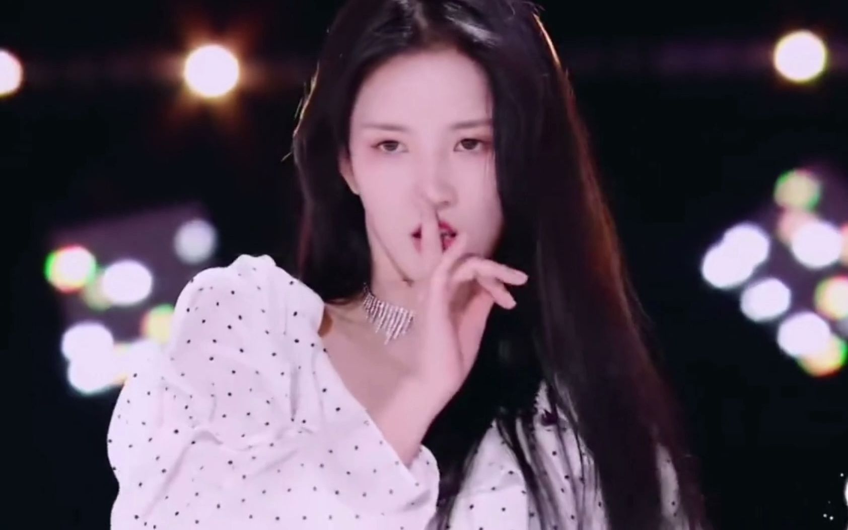 硬糖少女303绝美舞担刘些宁魅力无敌