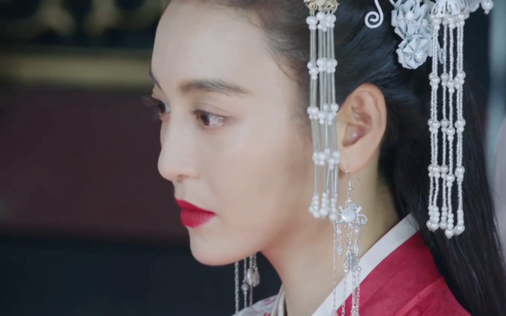 女世子尤靖茹女扮男装没有丝毫违和感