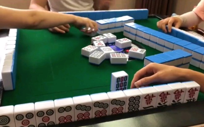 活动作品玩麻将有舍才有得打净万字做清一色