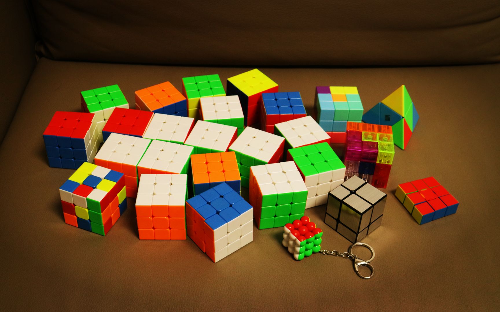 26颗魔方开箱冠龙三阶磁力魔方积木六色133魔方二阶金字塔二阶镜面