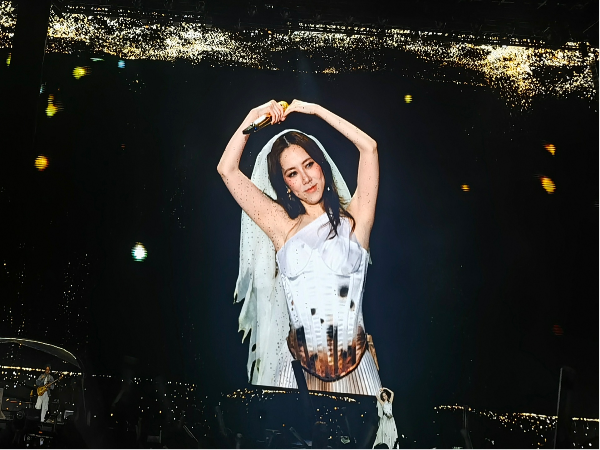 内场位置 蹦迪趴～ 夜的尽头 倒数 新的心跳 walk on water