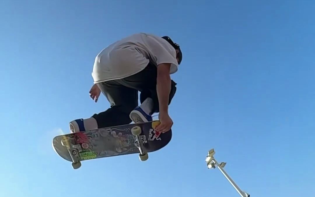 滑板 | 合法飞行