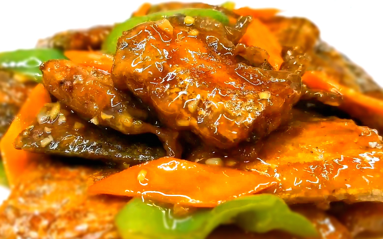 这才是红烧带鱼(红烧刀鱼)最好吃的做法,一煎一烧,香嫩鲜美,爱吃鱼的