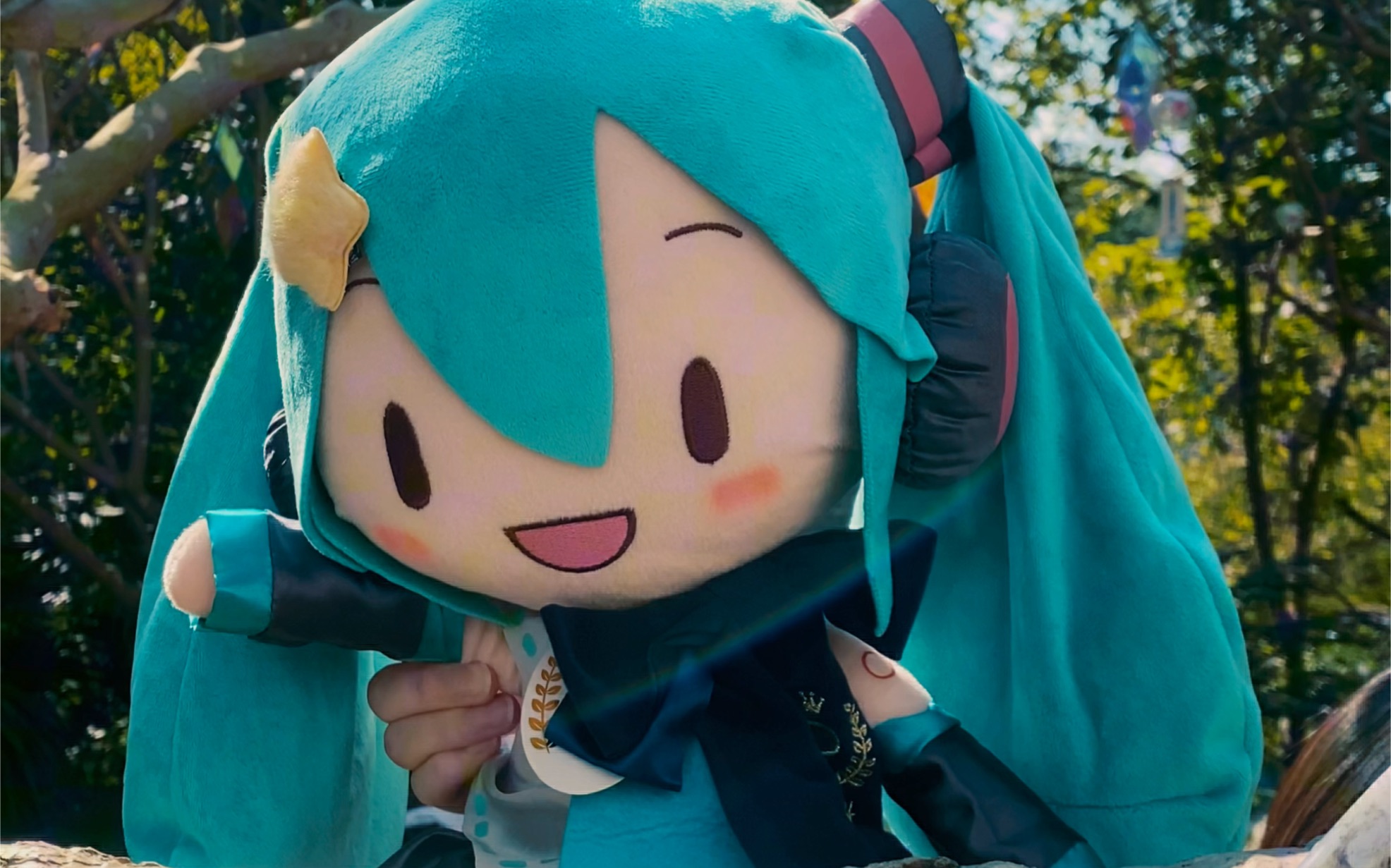 『初音未来』提款机带着fufu去逛漫展