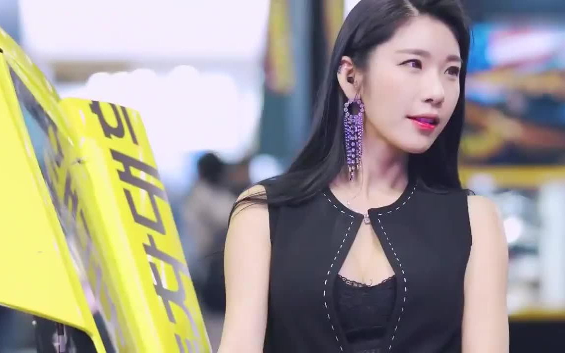 【超耐看模特走秀】韩国首尔汽车车展上的顶级美女车模,美丽动人!