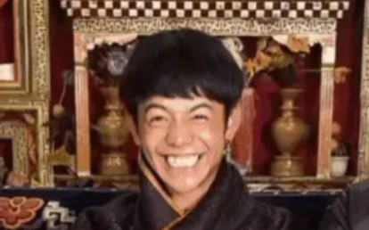 理塘丁真瑞克五代呛死地狱塞壬324200条命