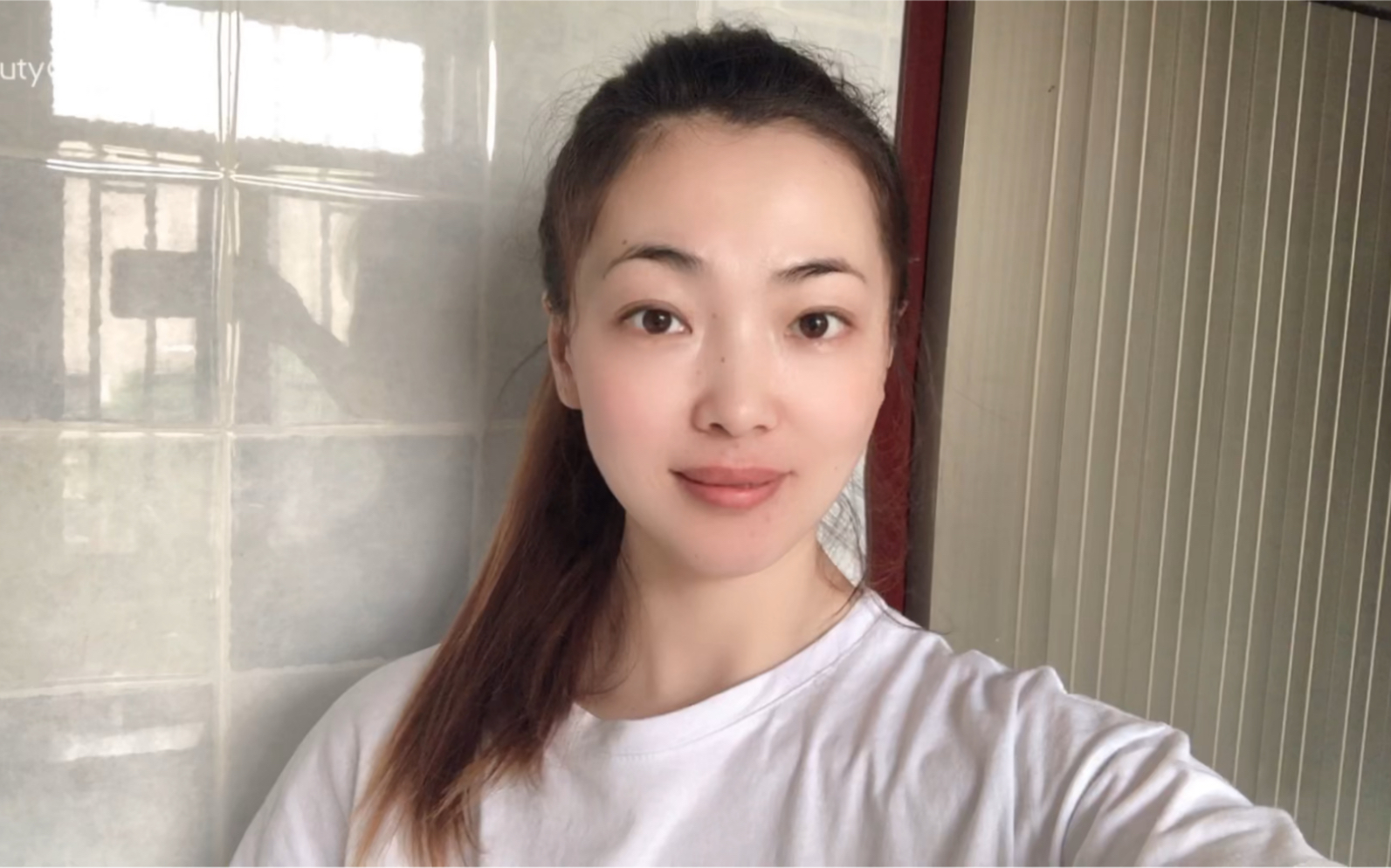 38岁东北女人在上海今天终于看到肉啦太难了