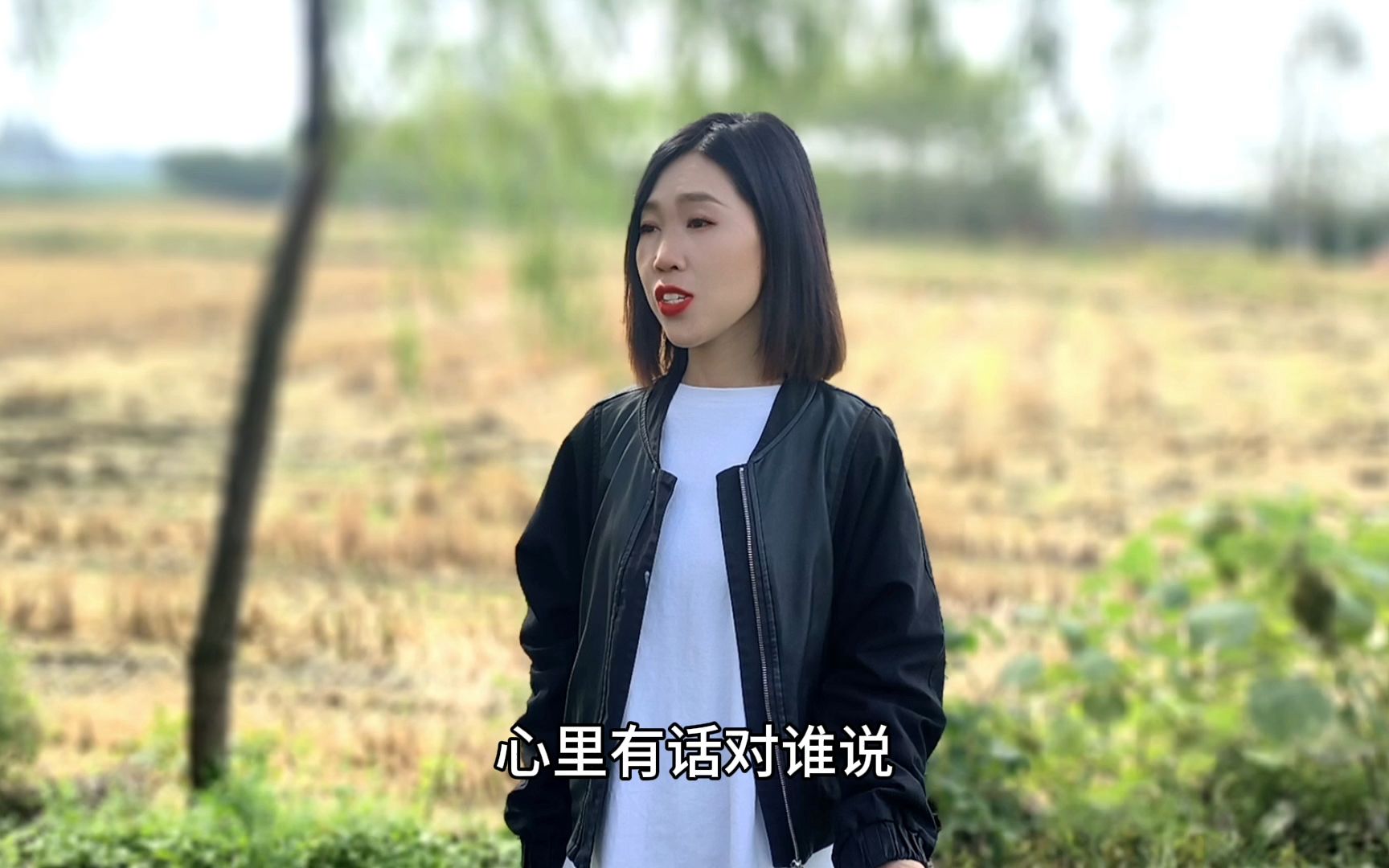 邓丽君的《往事如昨》,旋律优美,歌声委婉