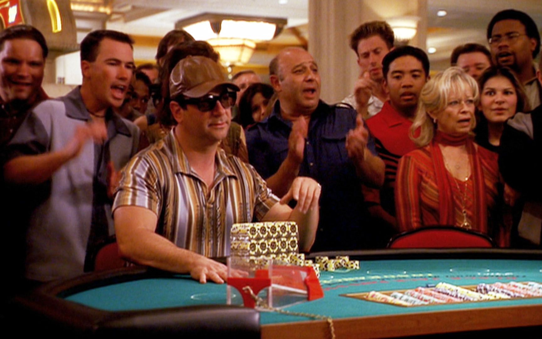 男子赢350万要一把全部梭哈,赌场扑克皇后黑妹发牌千术巅峰对决--拉斯