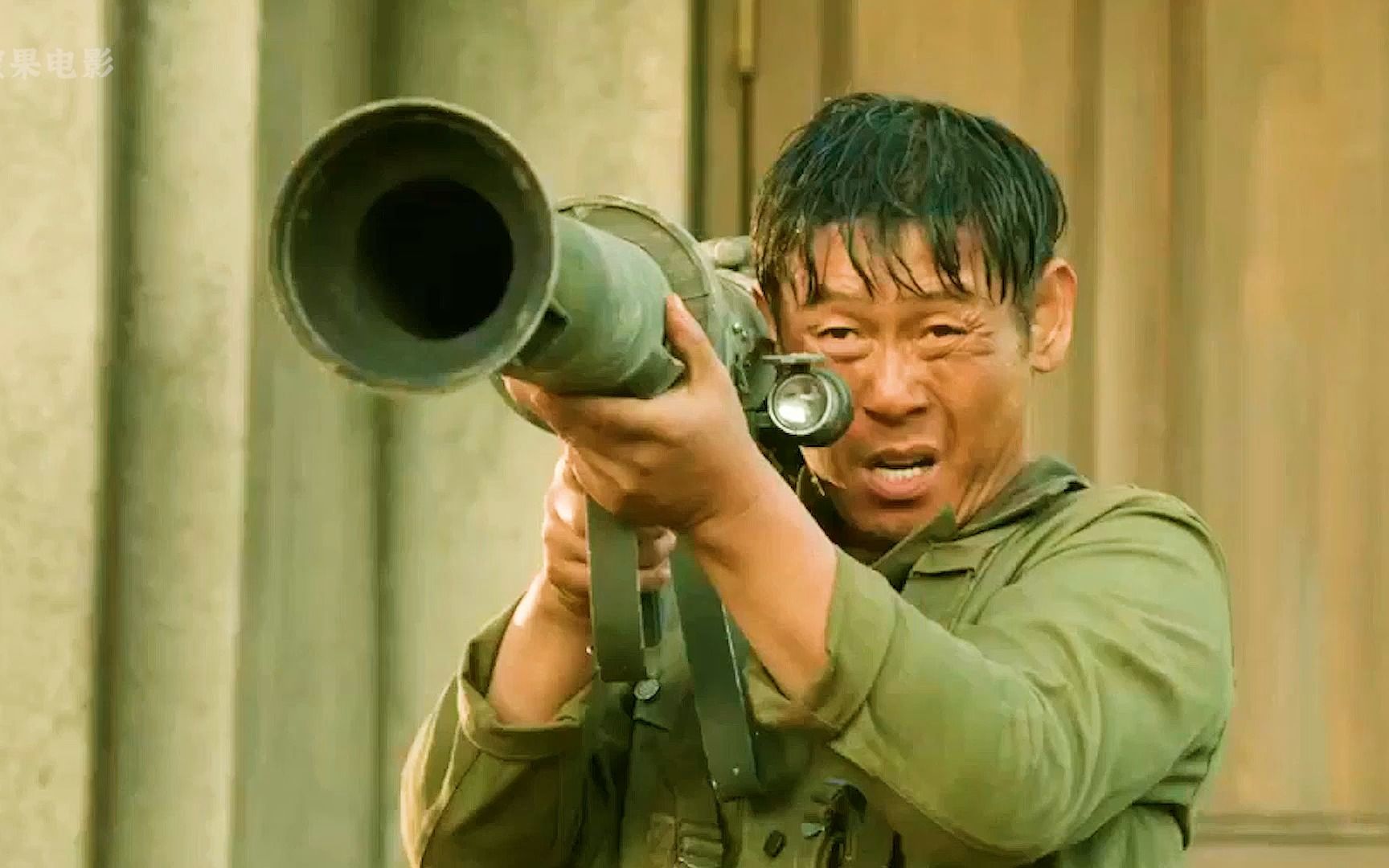 《西部战线》男人扛着大炮与坦克车比输赢,牛魔王追坦克,坦克暴揍飞机