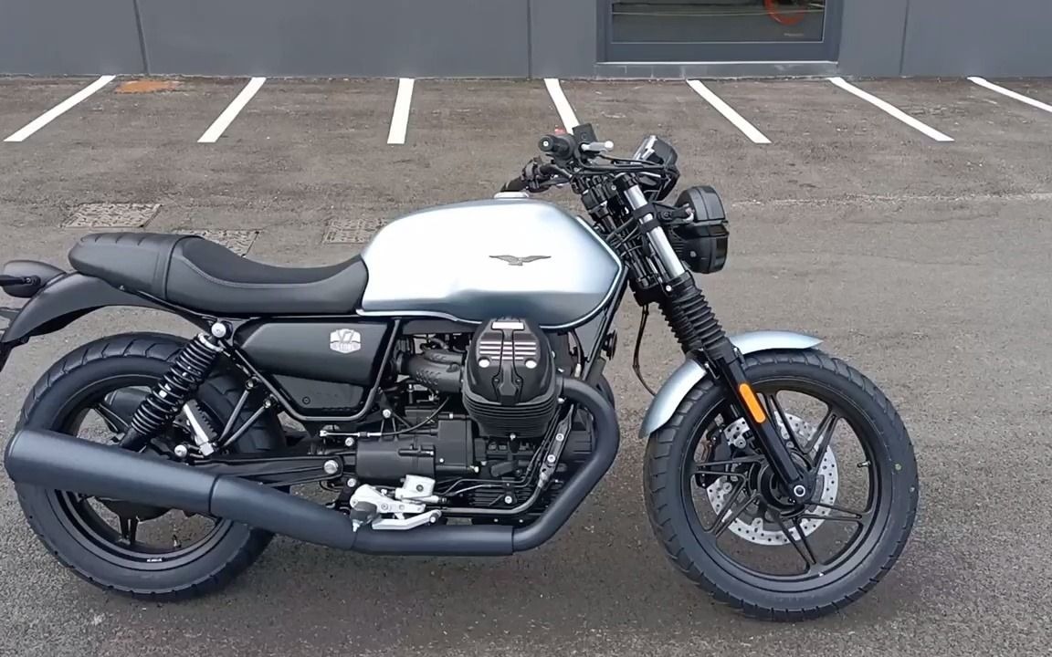 【搬运】2021款摩托古兹v7实拍