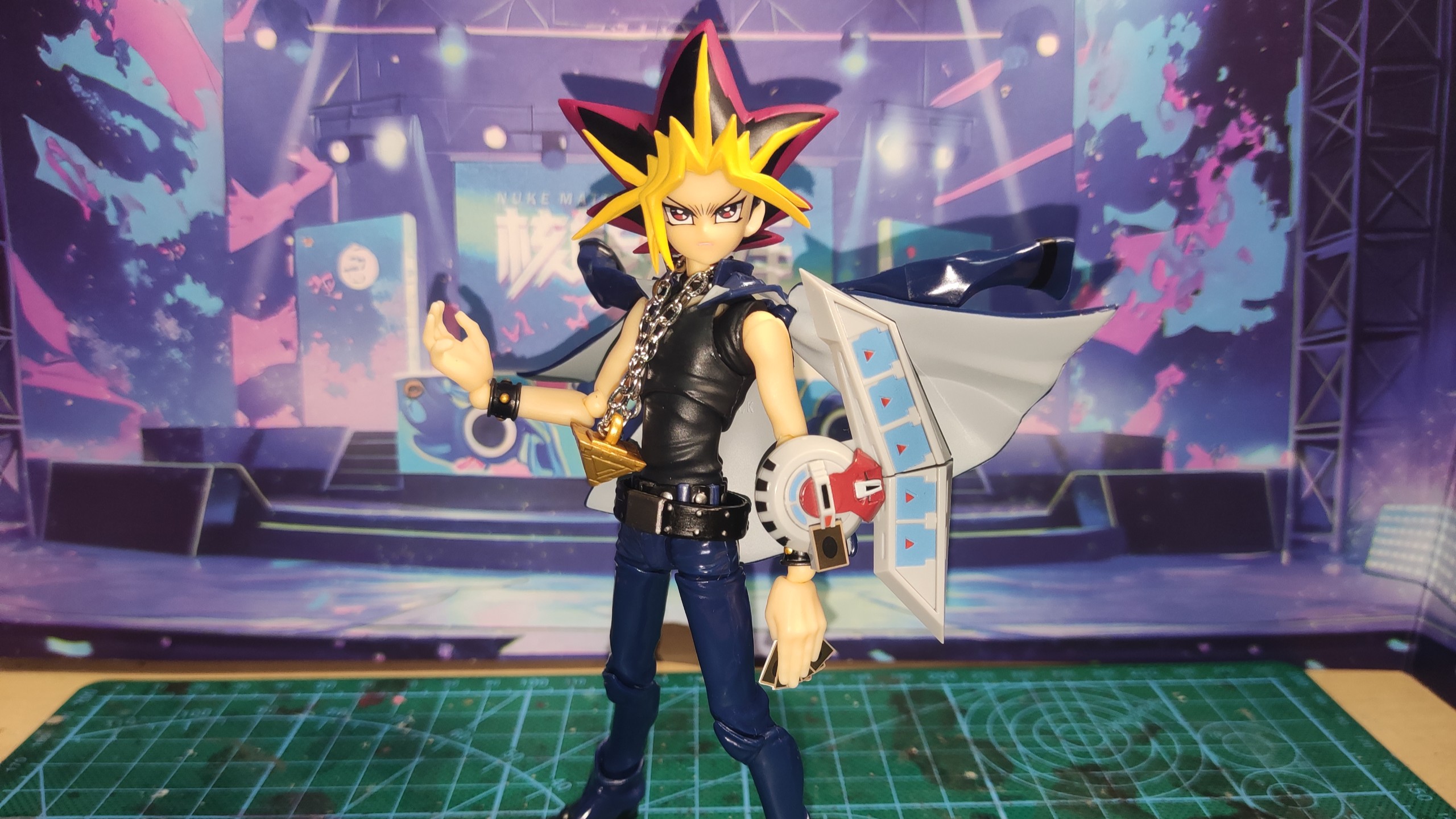 海洋堂 转轮科技 暗游戏:外观可动还行,外套把玩体验