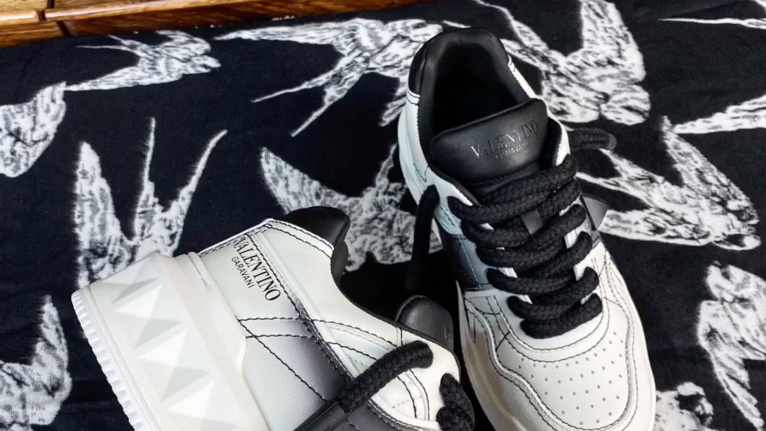 说一下高仿华伦天奴运动鞋