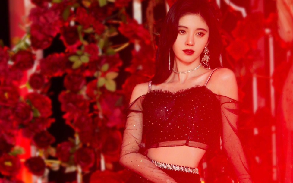 鞠婧祎美到犯规的表演爱未央舞蹈纯享版