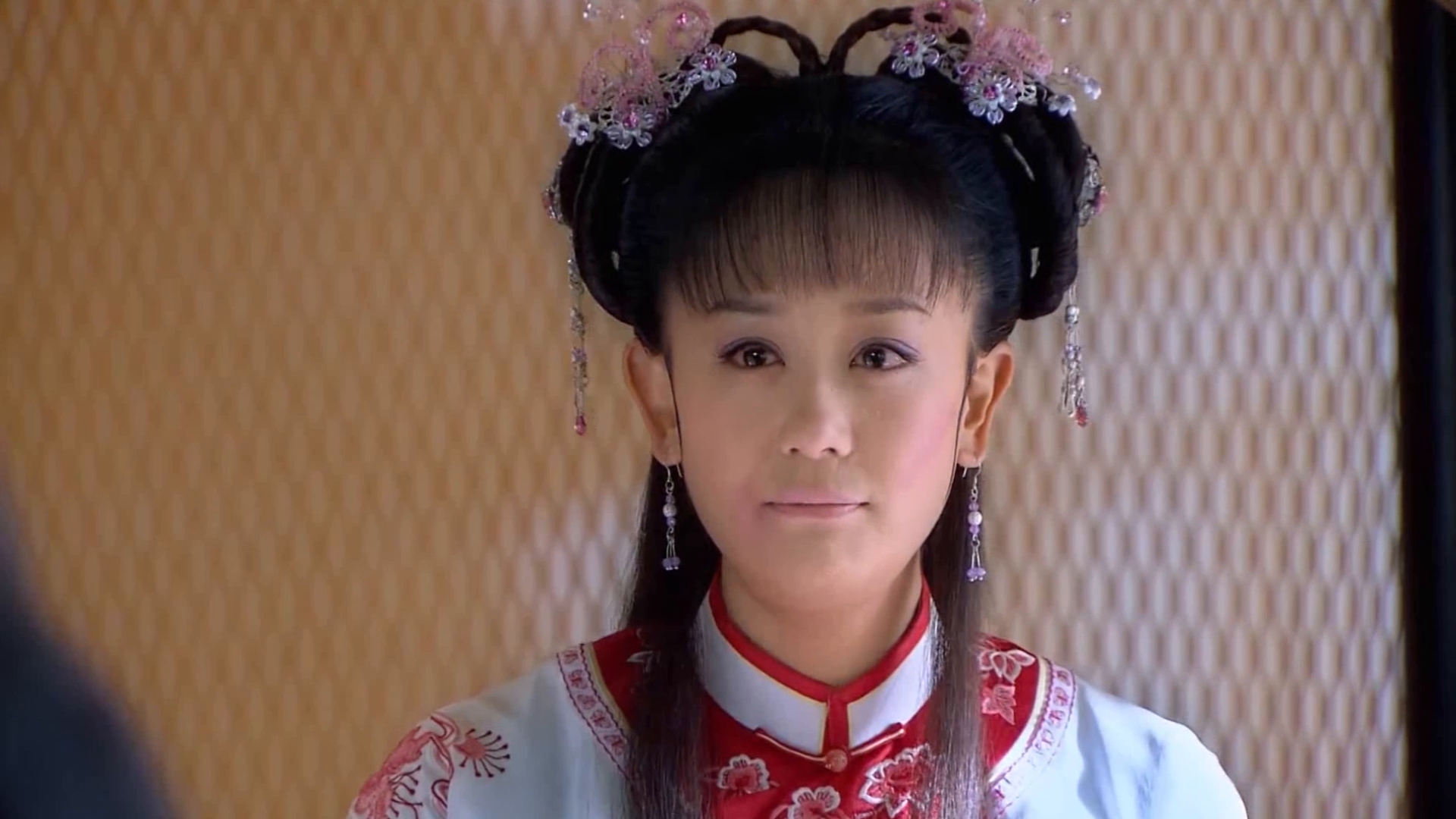 还珠格格紫薇道出身世后尔康震撼在她那典雅的谈吐中一见倾心