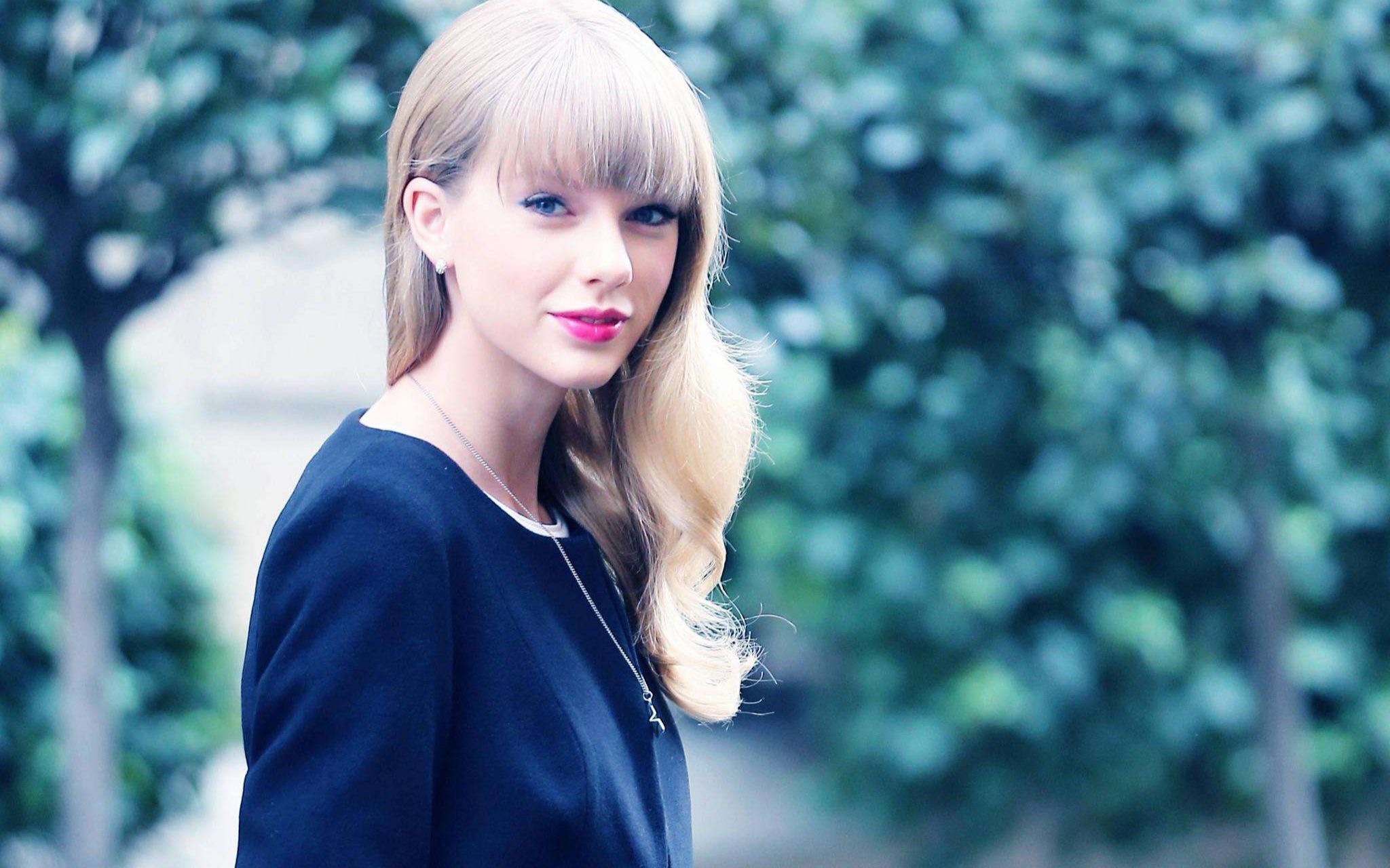 霉霉 taylor swift 新单《lover》歌词 mv 首播,非常甜美的一首歌