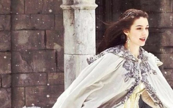 [图]【风中的女王Reign|Frary】 Long live the queen