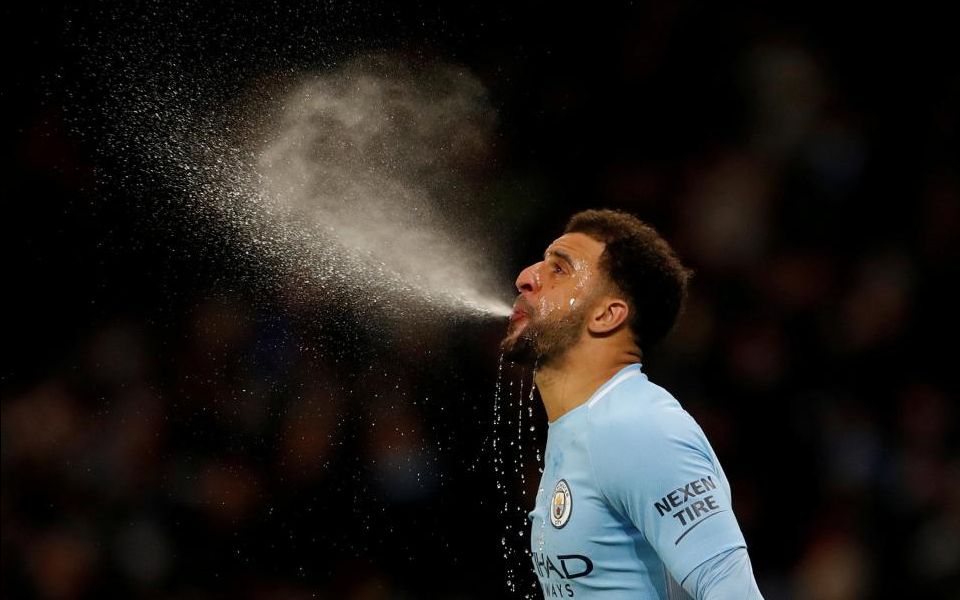 凯尔沃克 曼城喷水哥 2017 18赛季 传球防守技巧视频集锦精彩镜头