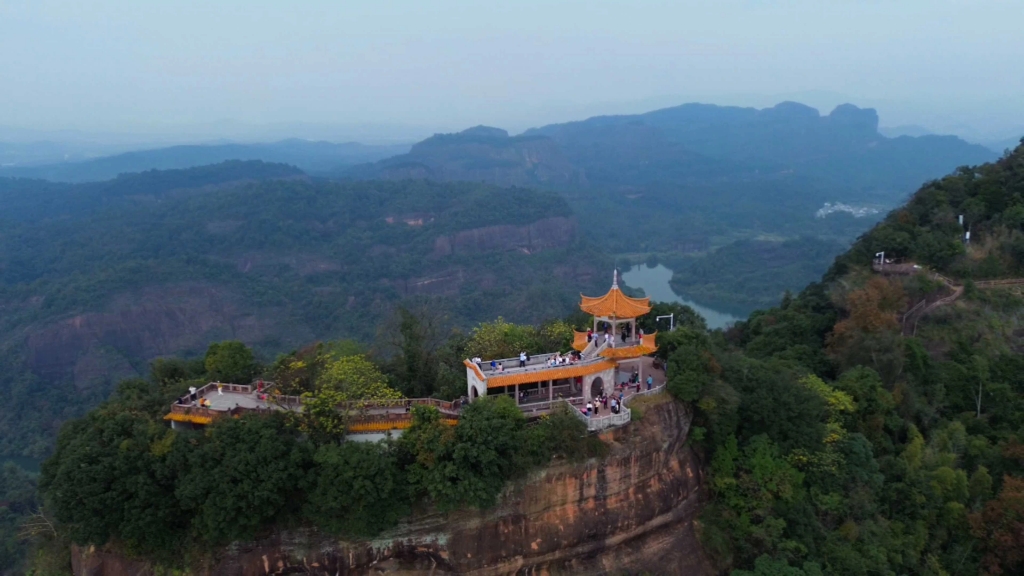 广东 韶关 丹霞山 长老峰 山清水秀