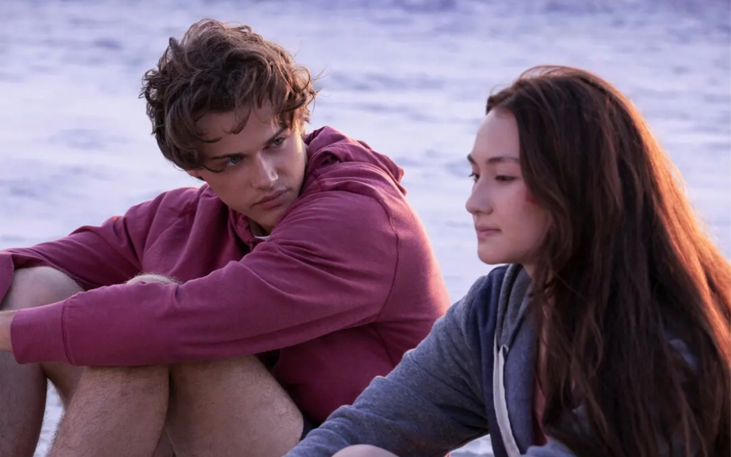 【美剧预告】亲梅竹马高颜值小甜剧《我变美的那夏天》全集出了可以看