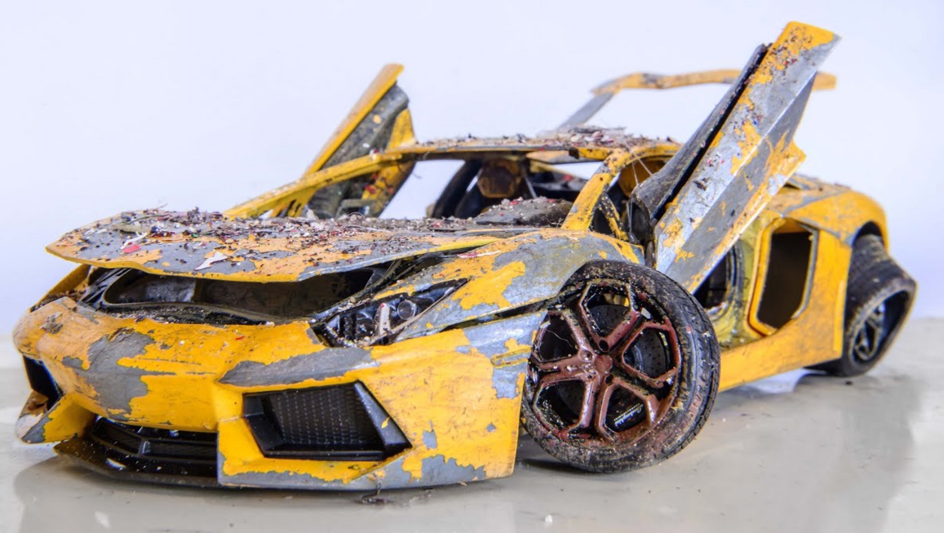 要想生活过得去,车身要带绿,修复废弃兰博基尼aventador_哔哩哔哩 (゜