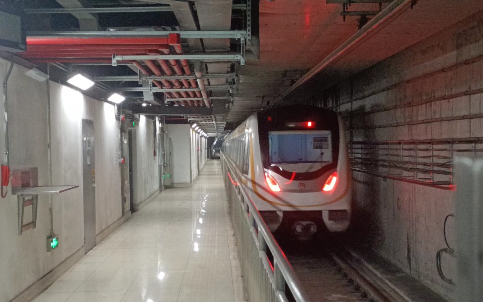 杭州地铁十六16号线 禹航路 上行 出站