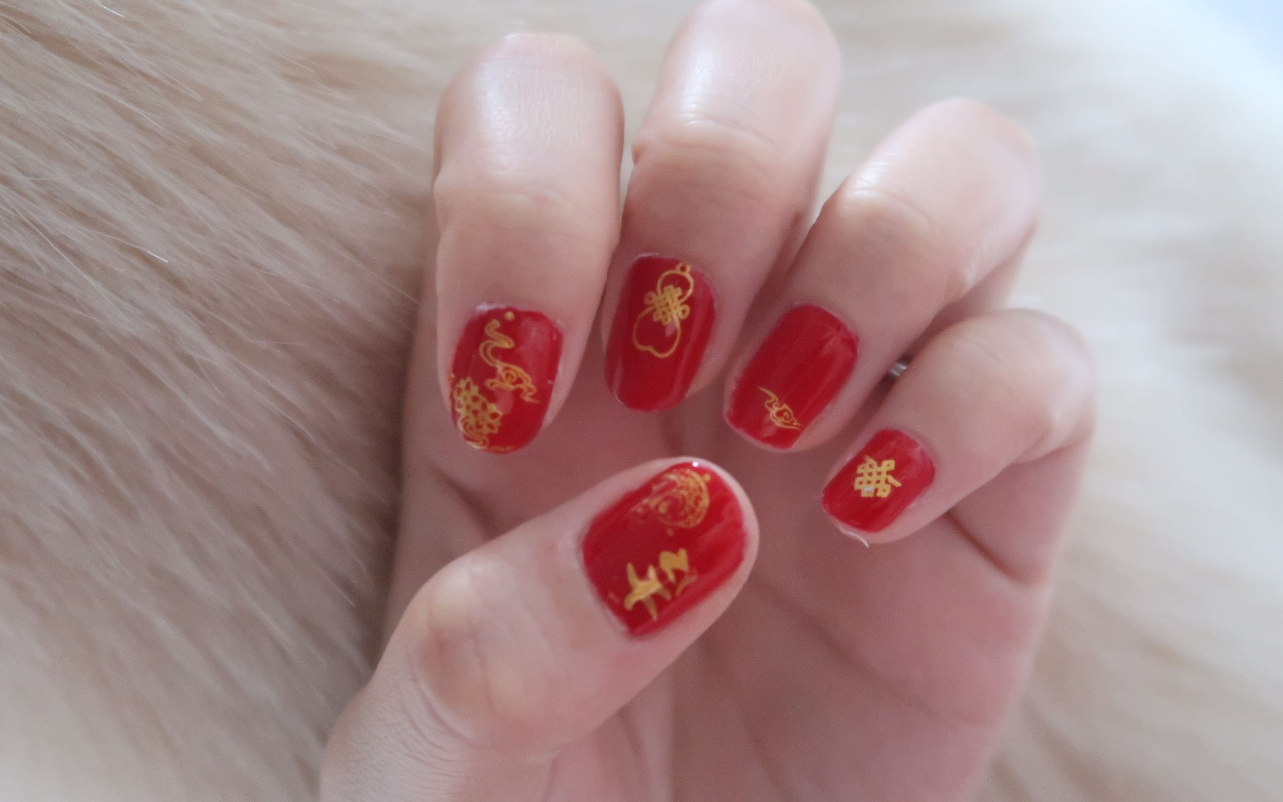 趁着古风,自己diy一个长辈喜欢的新年美甲_哔哩哔哩_bilibili