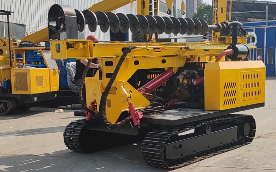 爬山虎钻机-济宁鲁邦重工有限公司