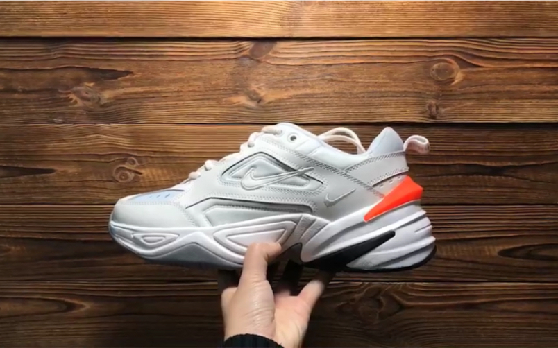 耐克老爹鞋 m2k白橙