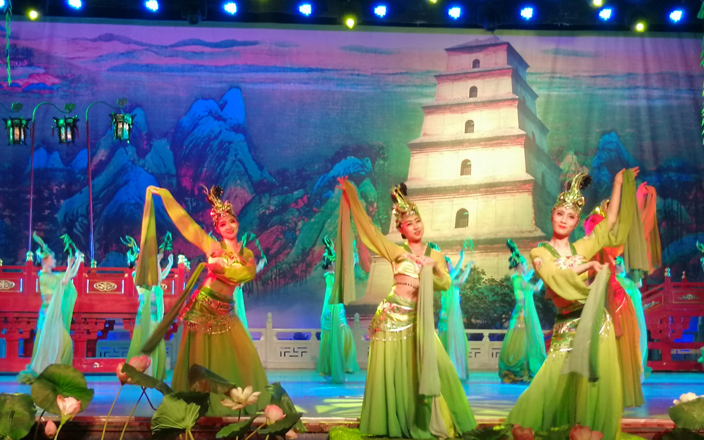 梦回大唐歌舞剧_哔哩哔哩 (゜-゜)つロ 干杯~-bilibili