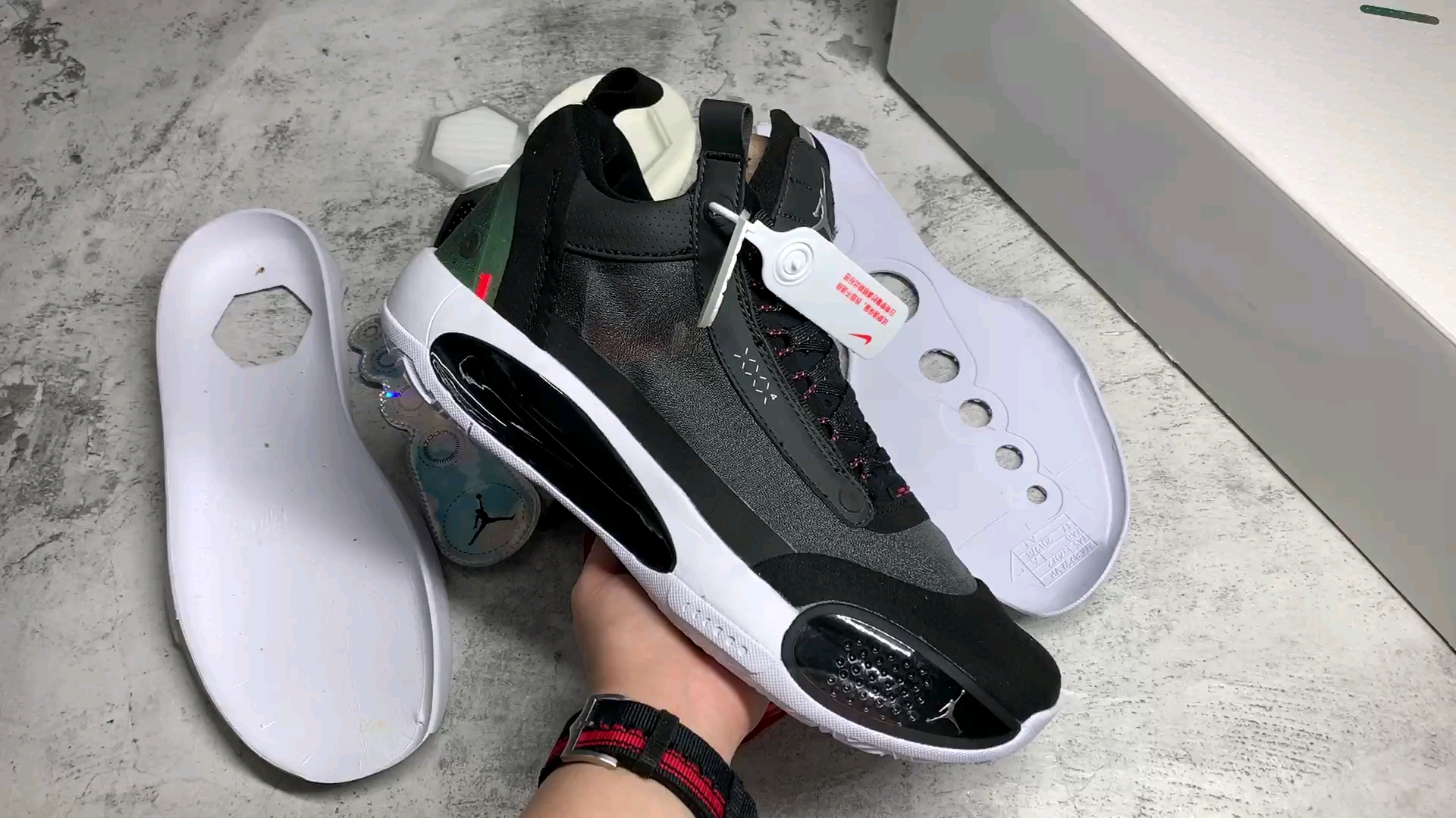 灭世纯原 实战旗舰 aj34低帮 黑红镭射"heritage"