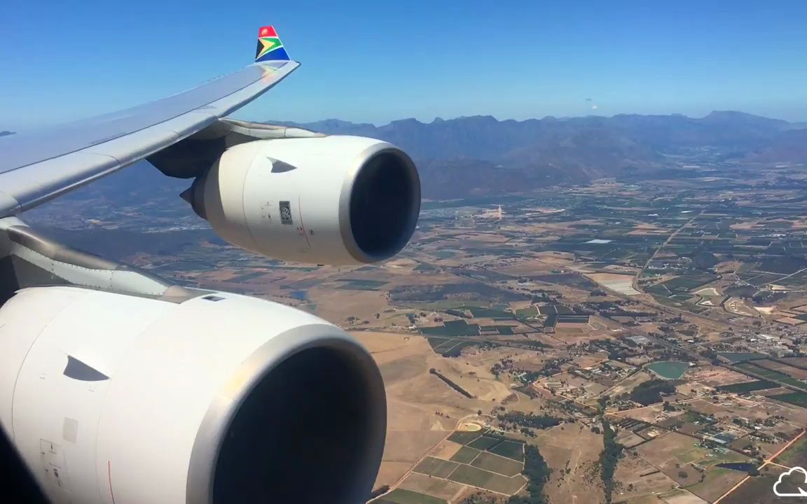 南非航空公司的空客a340-600在开普敦美丽的着陆!