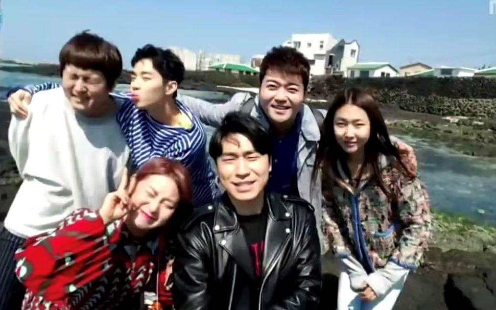 henry刘宪华彩虹家族的团宠团欺哼合集