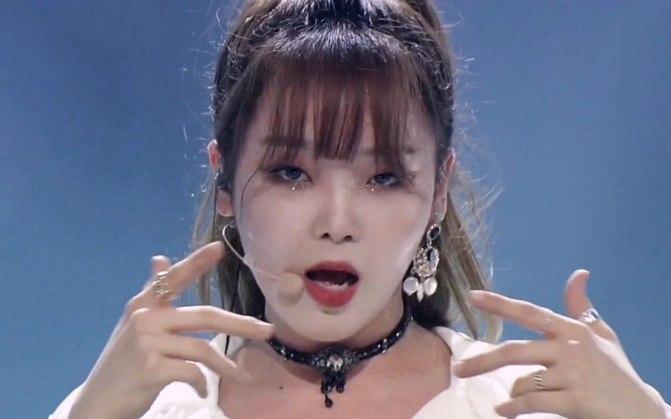 【queendom总决赛】oh my girl《guerilla》自制调色版_哔哩哔哩 (゜