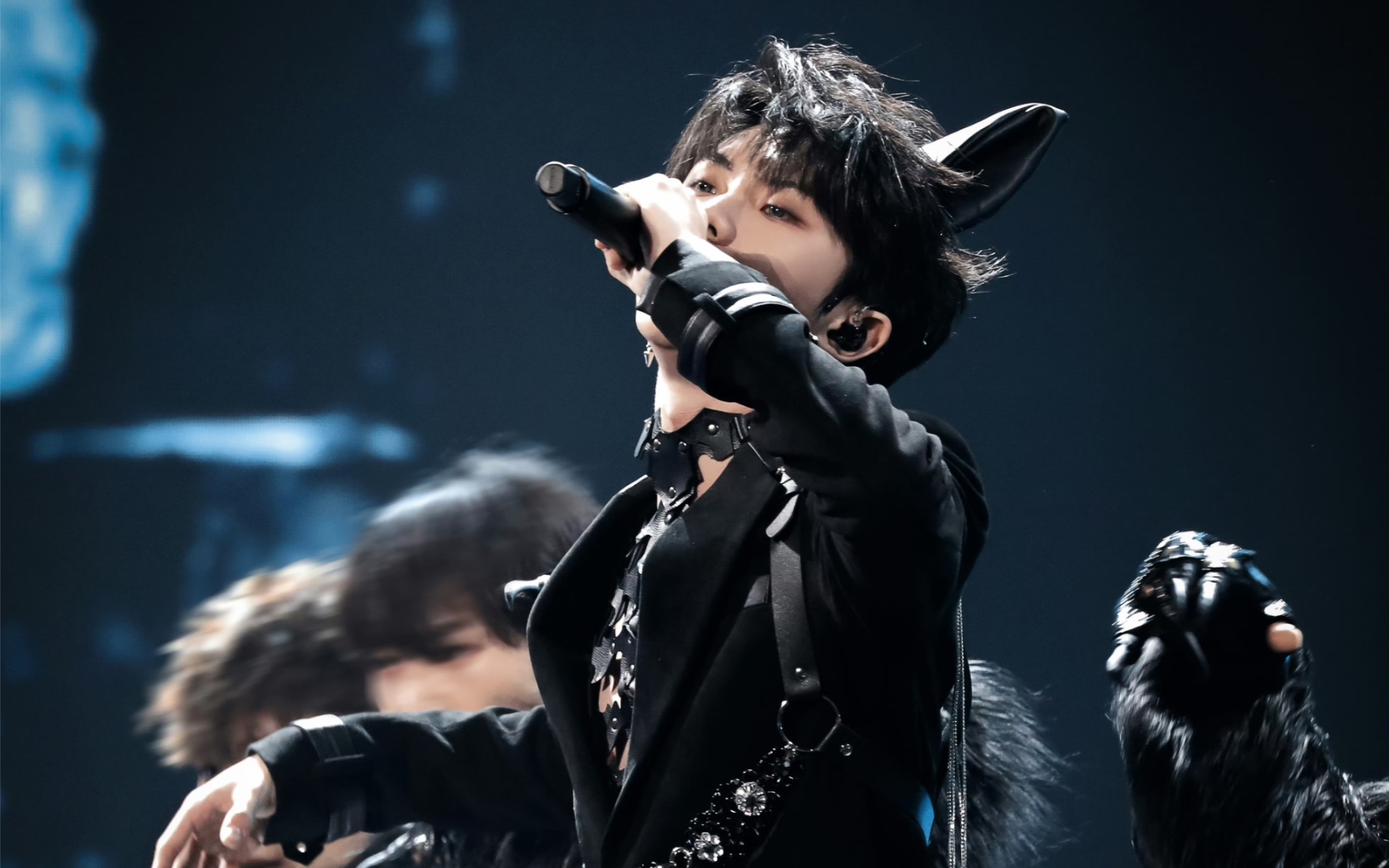 少年狼王初长成,马嘉祺演绎极致野性与爆发力之《狼》|时代少年团澳门