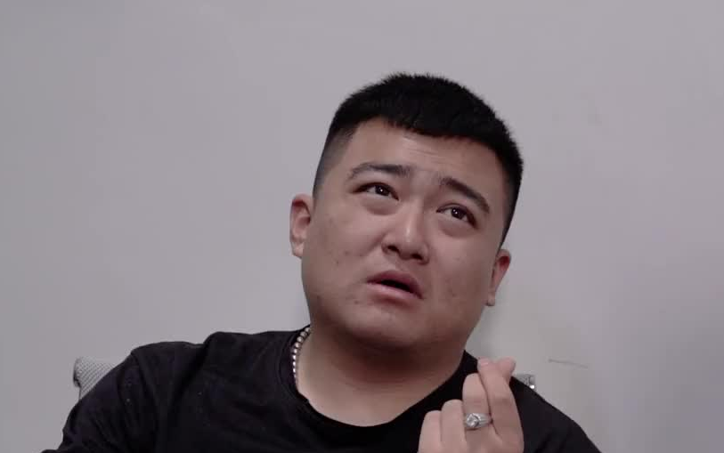 搞笑剧:董事长假扮保洁应聘,却被人事部经理刁难,结局太解气了