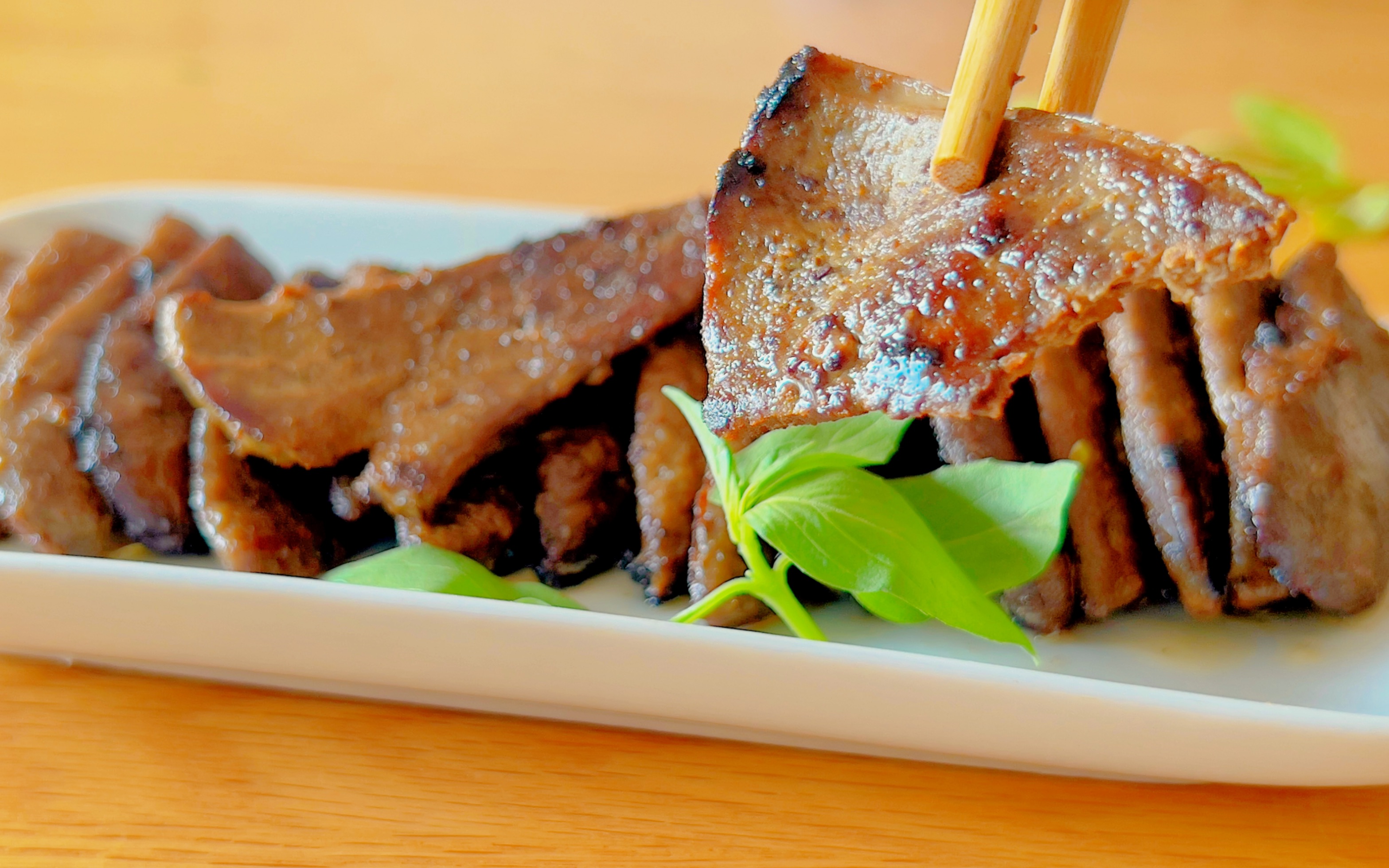 秘制香煎牛肝,大厨:这是真正的高端料理!_哔哩哔哩_bilibili