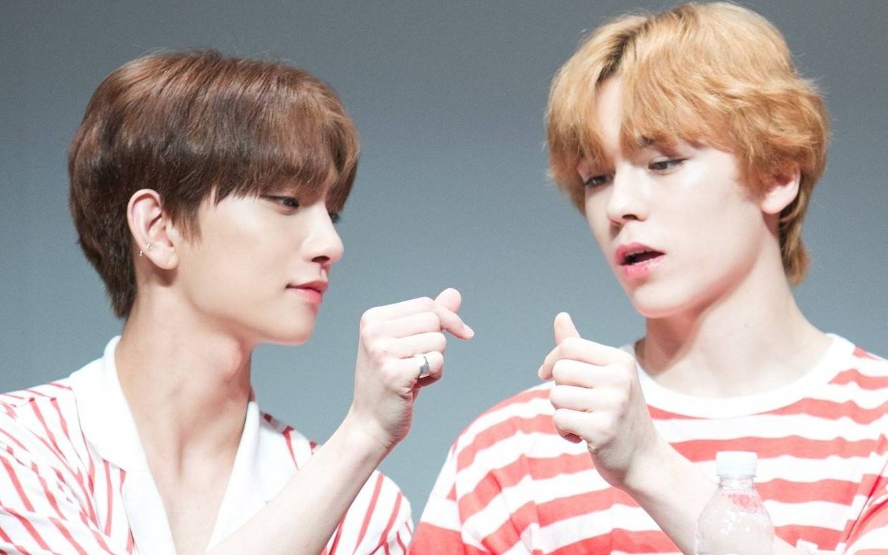 【崔韩率61洪知秀】《rocket》live(当你看到这个视